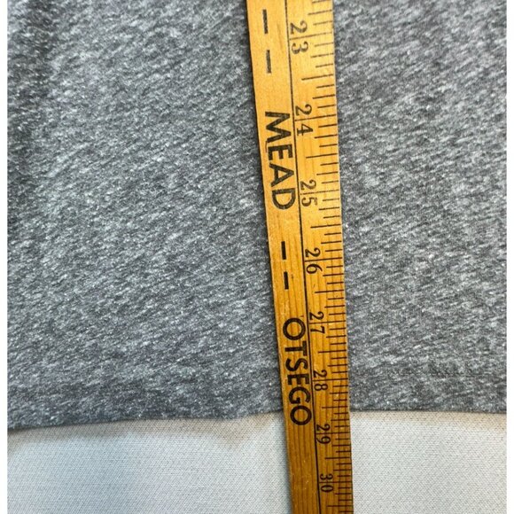 Untuckit Mens Long-Sleeve Henley Shirt Size XL Gray Casual Ultrasoft Crew Neck - Picture 4 of 11